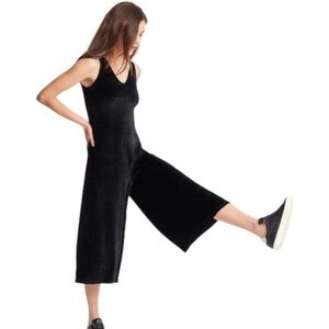 Cale ribbed Jumpsuit.- sz small